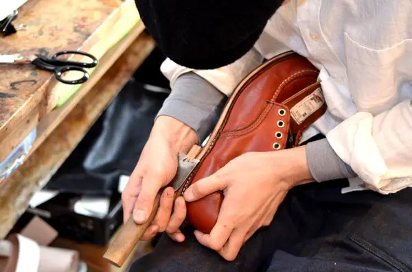 ヒールブロック成形