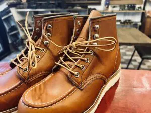 ブーツの金具を変えて履きやすくする！ (シューレースフック交換) 靴